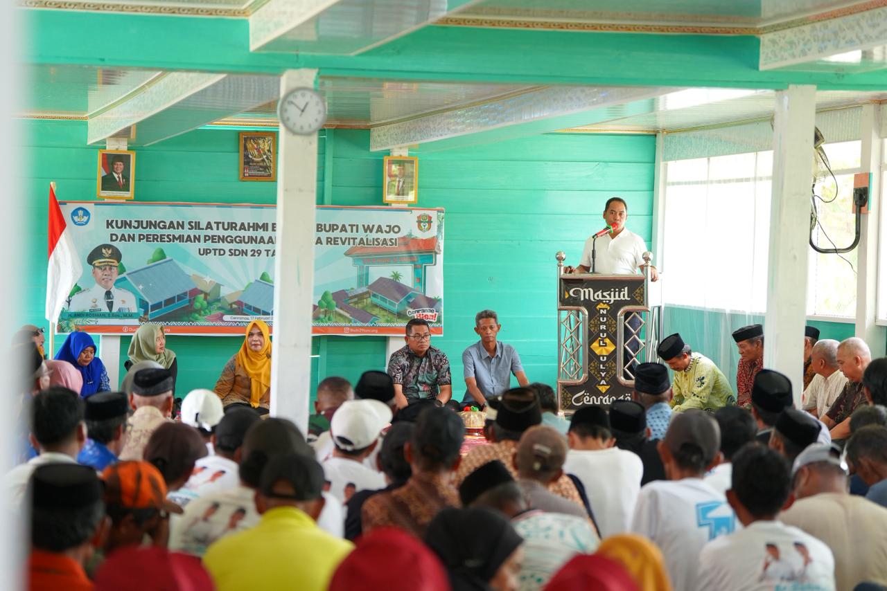 KUNJUNGAN BAPAK BUPATI WAJO DALAM PERESMIAN PENGUNAAN, PASCA REVITALISASI UPTD SDN 29 TANCUNG